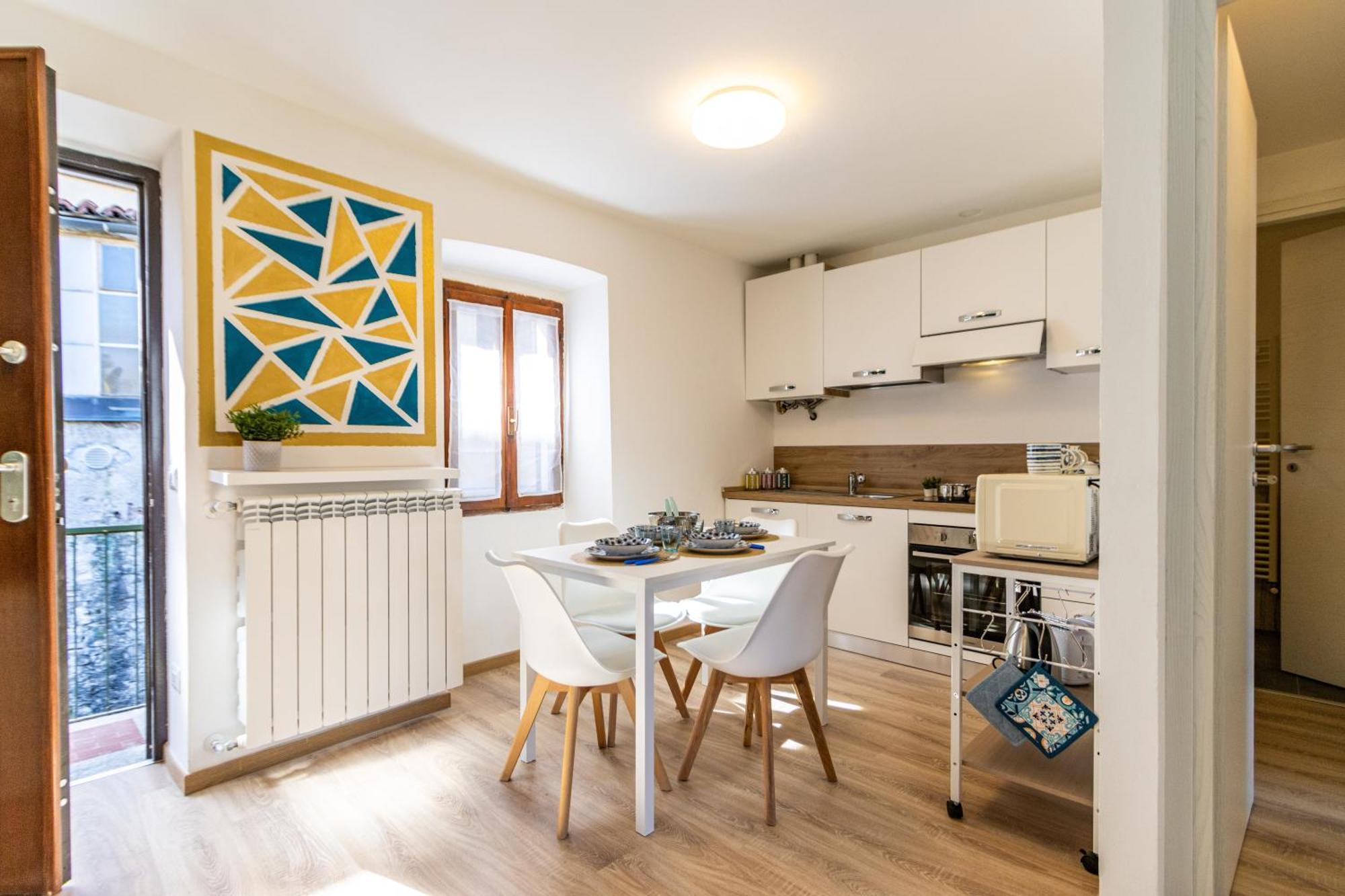 Golden Lake - Luxury Apartment ☆☆☆☆☆ - 100M From The Lake Baveno Eksteriør billede