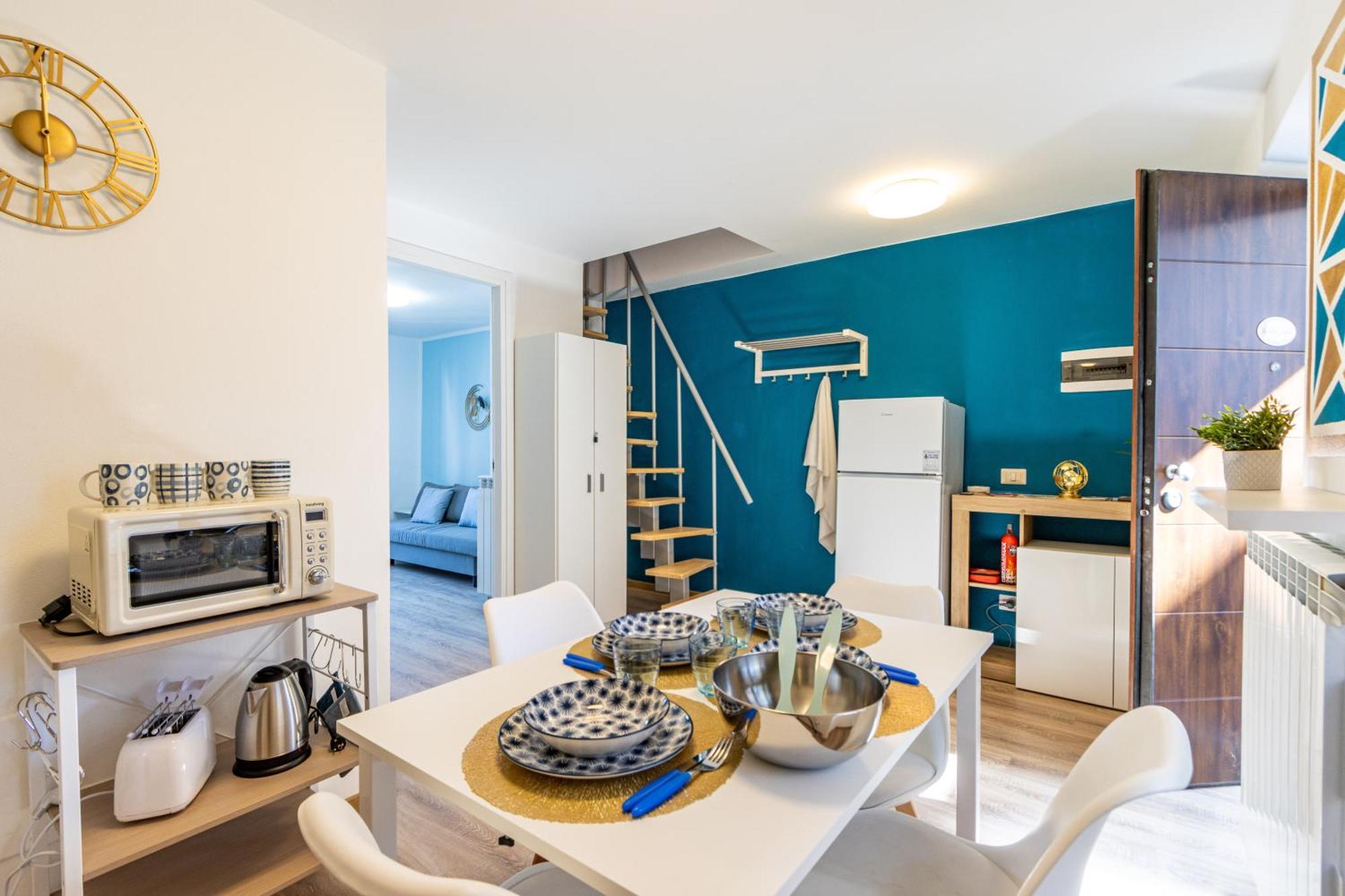 Golden Lake - Luxury Apartment ☆☆☆☆☆ - 100M From The Lake Baveno Eksteriør billede